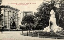 CPA Toulouse Fontaine du jardin des plantes et monument Silvestre