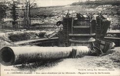 CPA Chuignes Gros gun gives up by the Germans