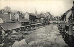 Chartres CPA Seen from on the Eure
