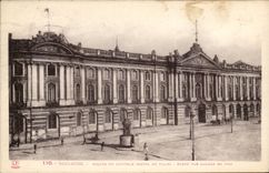 CPA Toulouse Facade du capitole Hotel de ville Eleve par Cammas en 1750