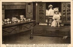 Brittany CPA closed beds Folklore Costume Children