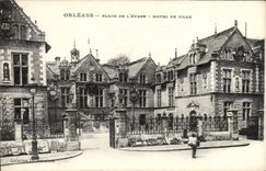 CPA Orleans Places stage Town hall