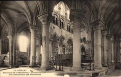 CPA Vezelay Basilica of the Madeleine Deambulatoire Overall picture of the Monoliths