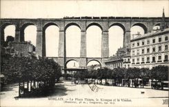 CPA Morlaix La place Thiers le kiosque et le viaduc 