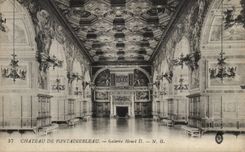 CPA Castle of Fontainebleau Gallery Henri II