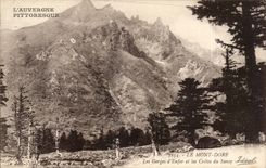 CPA the Mount Gilds the throats of hell and the peaks of Sancy