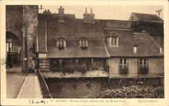 Moret -- Maison sauve classee par les Beaux Arts - CPA 