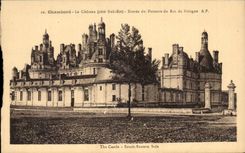 CPA Chambord Le chateau Entree du parterre du roi de Pologne