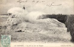 CPA Treport der Pier ein Tag des Sturms