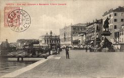 CPA Italy Italia Venezia Rivetted degli Schiavoni E Monumento Vittorio Emanuele