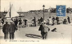 CPA Arcachon Nouvelle jetee et la plage