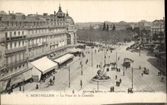 Montpellier CPA La place de la comedie