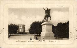 Montpellier CPA Statue de Louis XIV Chateau d'eau