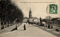 Montpellier CPA Une allee du Peyrou et l'eglise Sainte Anne