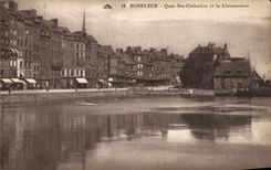 CPA Honfleur Quai Ste catherine et la Lieutenance