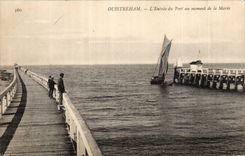 CPA Ouistreham Entering of the port at the time of the tide