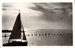 CPSM Riva Bleated Ouistreham Effet of against day to the mouth of Orne