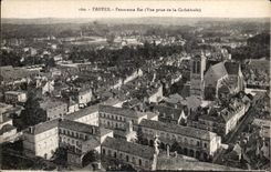 CPA Troyes Panorama Is (seen from of the cathedral)