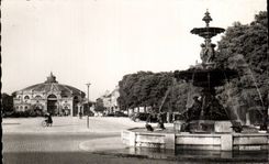 CPSM Troyes the circus and the Argence fountain