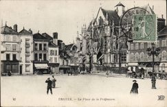 Troyes CPA the place of the Prefecture