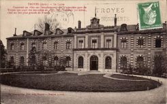 Troyes CPA the college