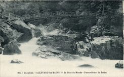 CPA Allevard les Bains the end of the world Footbridge on Breda