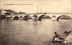 CPA Montereau the bridge of Yonne dimensions Lavandiere upstream