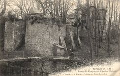 Nangis CPA Remainders of the walls of the old castle