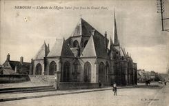 CPA Nemours the apse of the church Saint Jean (seen large bridge)