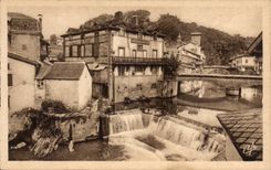 CPA Saint Jean Foot of Port Old women houses on Nive