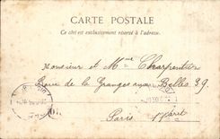 CPA Auxerre das von den Aufsatzen der Kathedrale gesehen wird bemisst Brucke des kleinen Aufsatzes