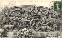 CPA Troyes High relief of the monument of the children of the paddle by Briden