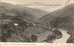 CPA Auvergne Valley of Truyere to the bridge of Treboul close Pierrefort
