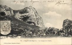 CPA Bagneres de Bigorre the helmet of the heris