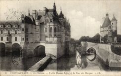 CPA Chenonceaux Le chateau La'ile Thomas Bohier et la tour des Marques
