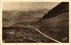 CPA Kragen von Aspin gesehen in Richtung zum Tal von Aure und zu den hohen Bergen von Luchon