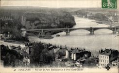 CPA Toulouse Vue sur le parc toulousain et le pont Saint Michel