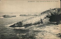 CPA Biarritz Pont naturel au rocher de la vierge