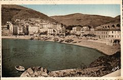 CPA Cerberus the beach and the city