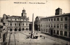 Arles CPA Places Republic