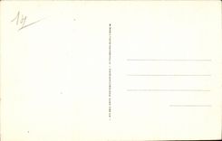 Arromanches CPA L'eglise a travers les arbres