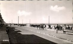 Langrune on Sea CPA the walk