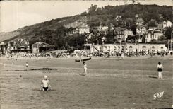 CPA Houlgate the beach the casino and the wood of Boulogne