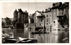 CPSM Espalion Its old houses on the Batch and its old palate