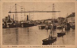 Transporter Nantes CPA It and the port with the quay of Tourville