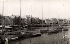 CPA Pouliguen Seen of the port