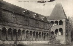 Chateaubriant CPA Colonnade and staircase of the main courtyard