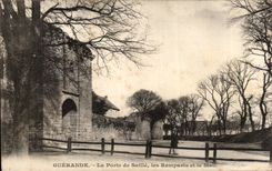 CPA Guerande the door of Covers the walls and the Mall