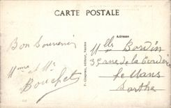 CPA Nantes Staircase of the hundred markets and Statue of Sainte Anne