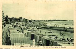 CPA La Baule on sea Seen on the beach taken of the embankment